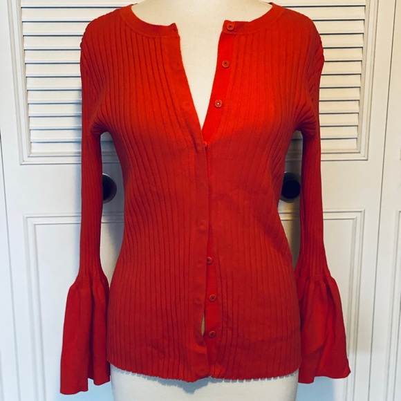 CAbi Sweaters - Cabi Trumpet Cardi Size M
